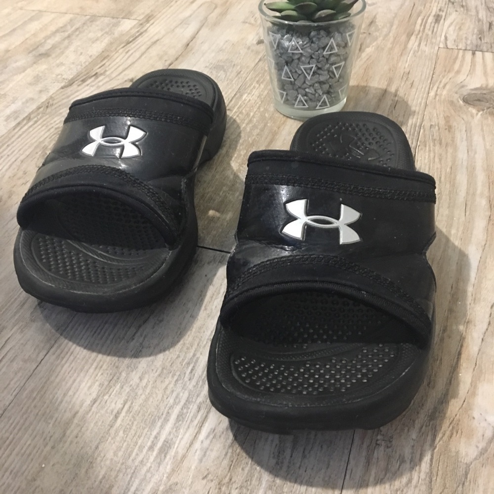 BLACK Slides! - Picture 2 of 4